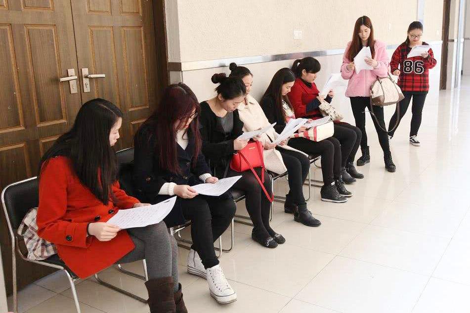 三肖三期必出三肖三码微博警惕虚假宣传、全面解答与解释、专家解答解释落实